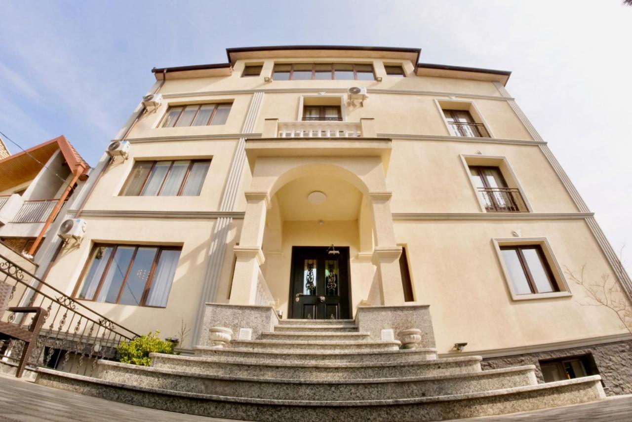 Phazisi Hotel Tbilisi Exterior foto